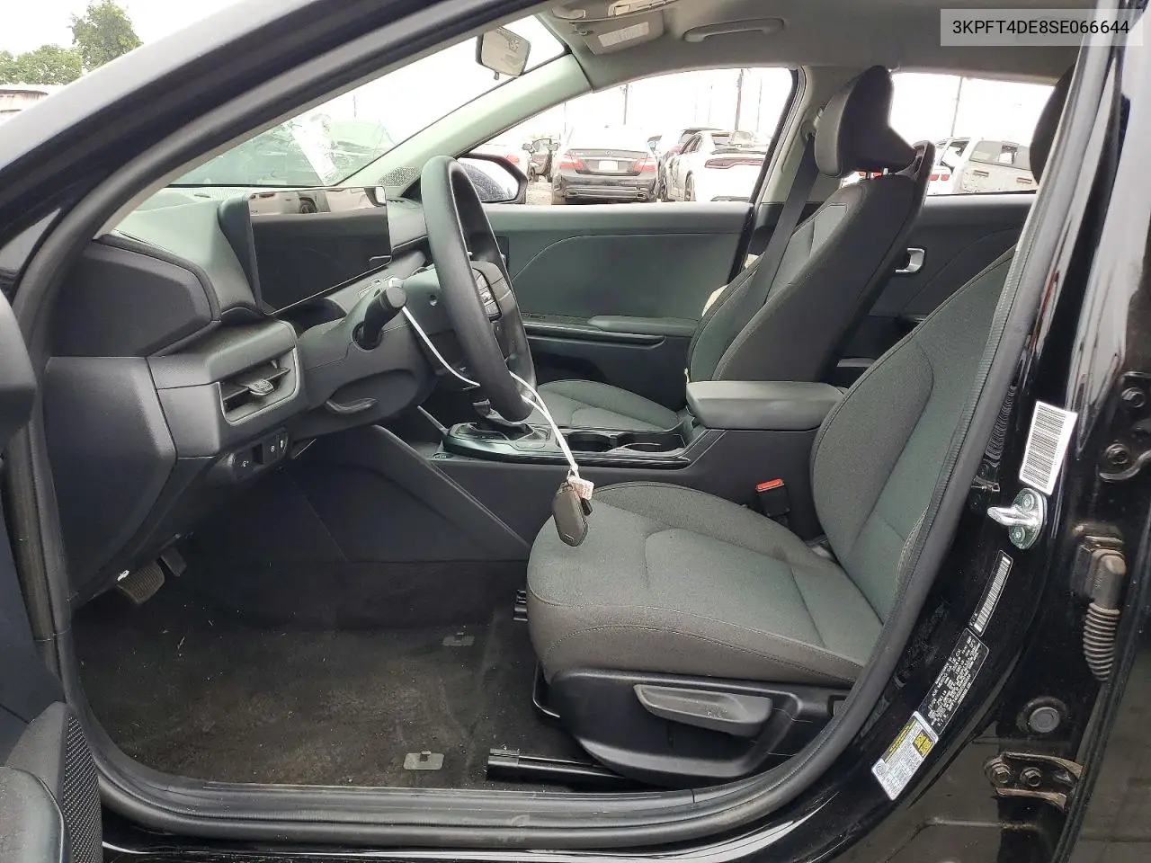 Kia K4