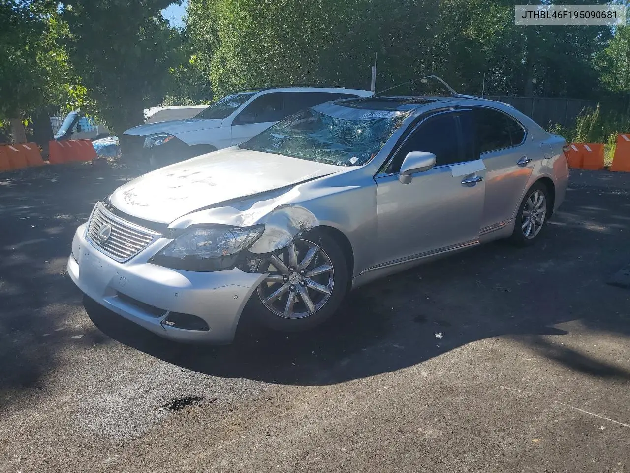 Lexus LS (IV)