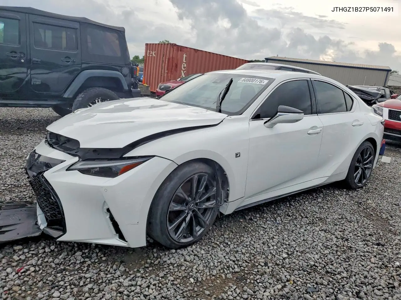 Lexus IS