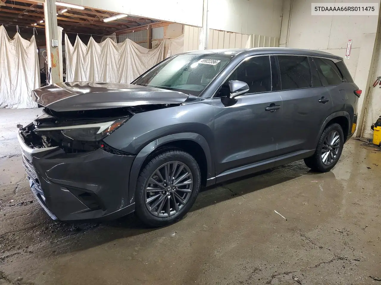 Lexus TX