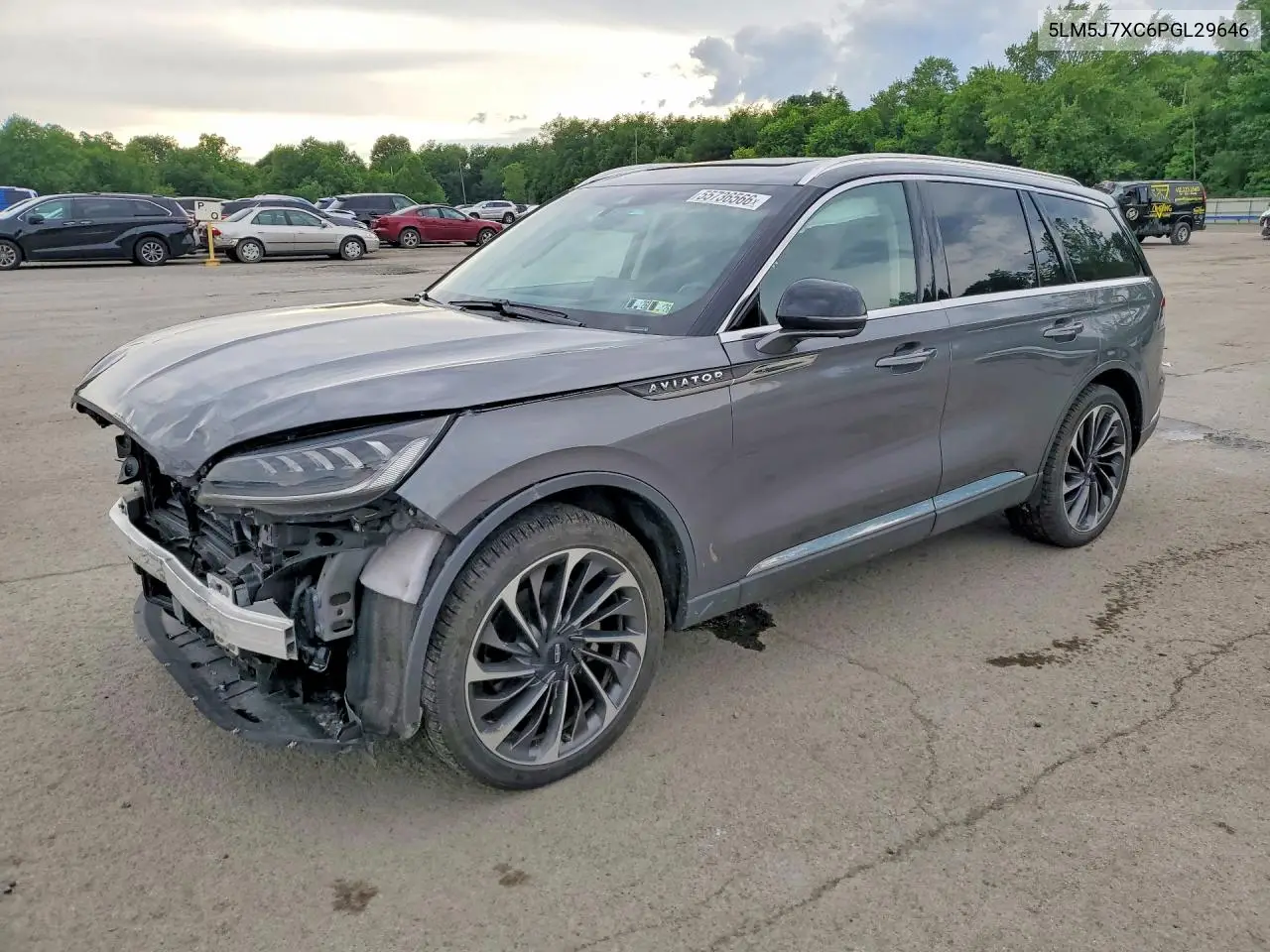Lincoln Aviator