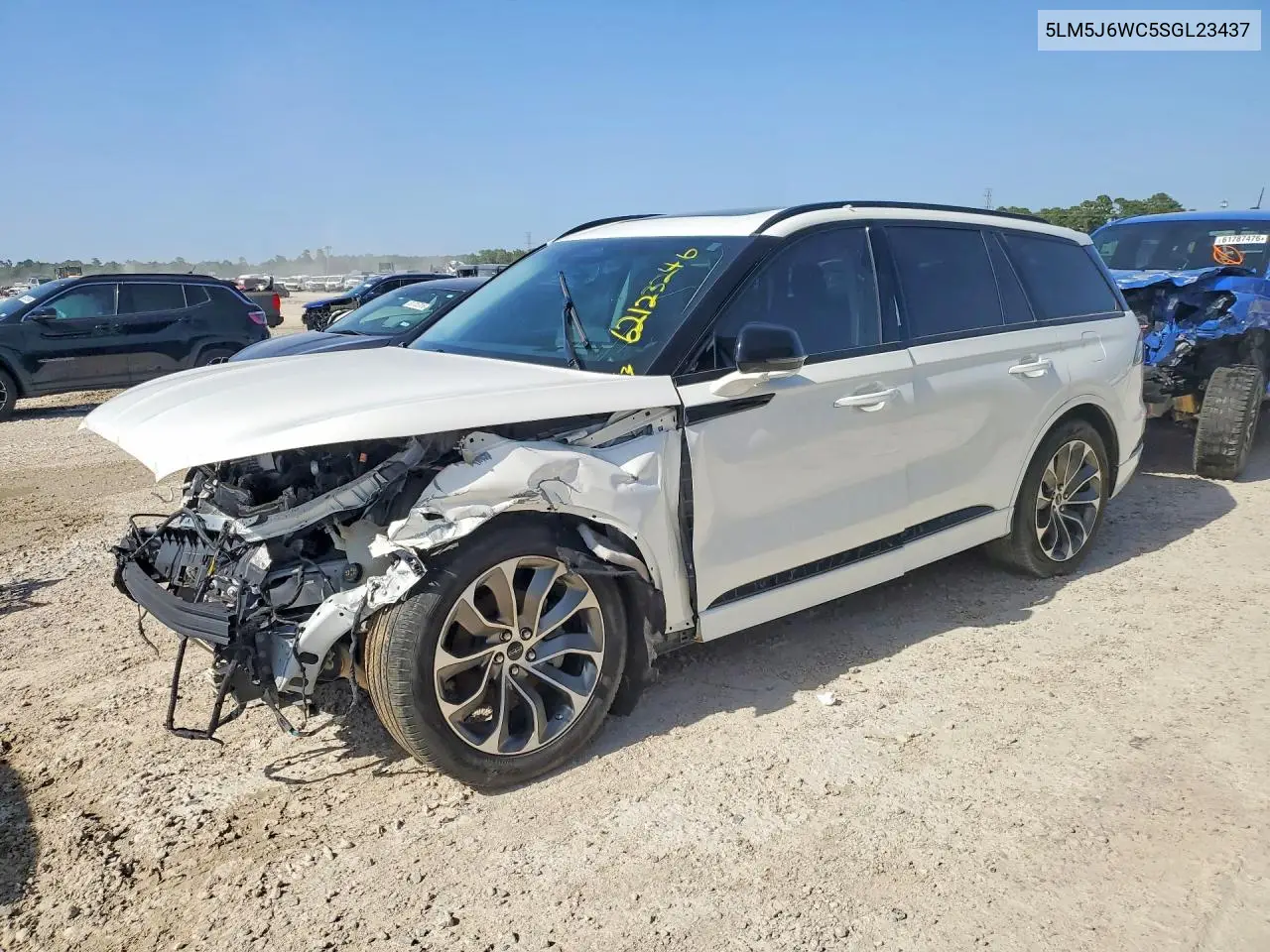 Lincoln Aviator