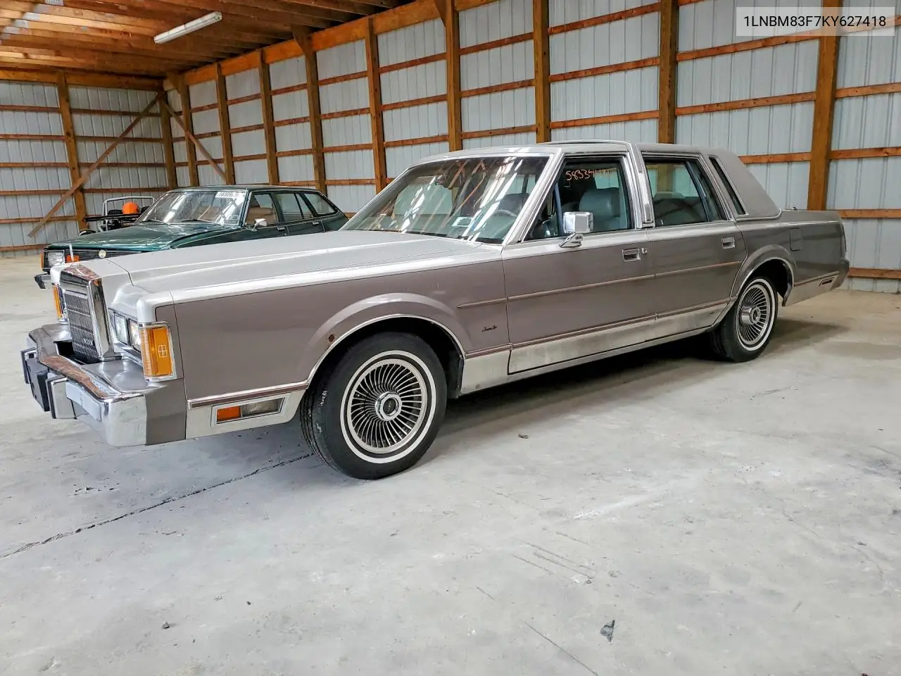 Lincoln Town Car (I)
