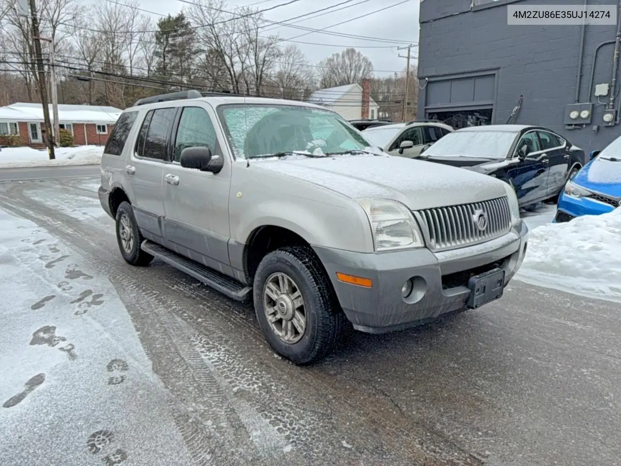 Mercury Mountaineer (II)