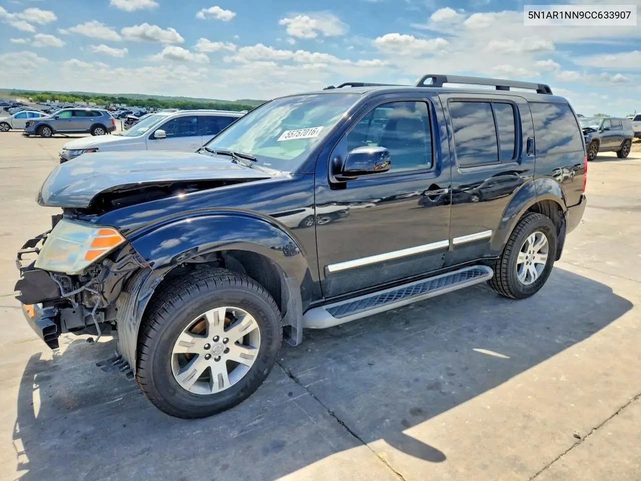 Nissan Pathfinder (III)