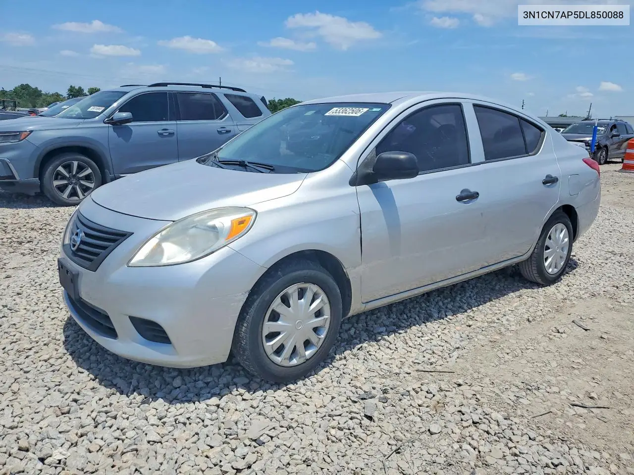 Nissan Versa (I)
