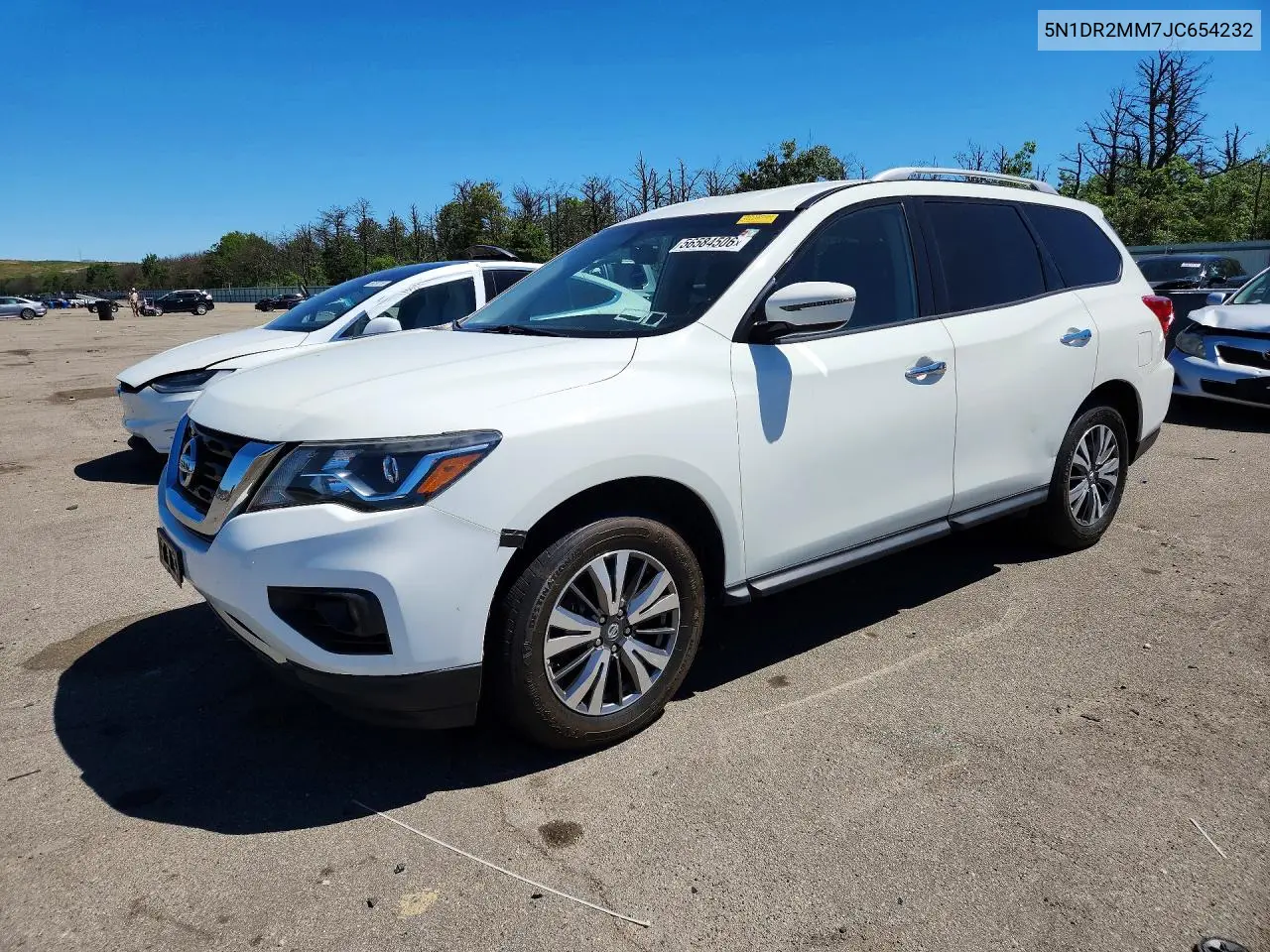 Nissan Pathfinder (IV)