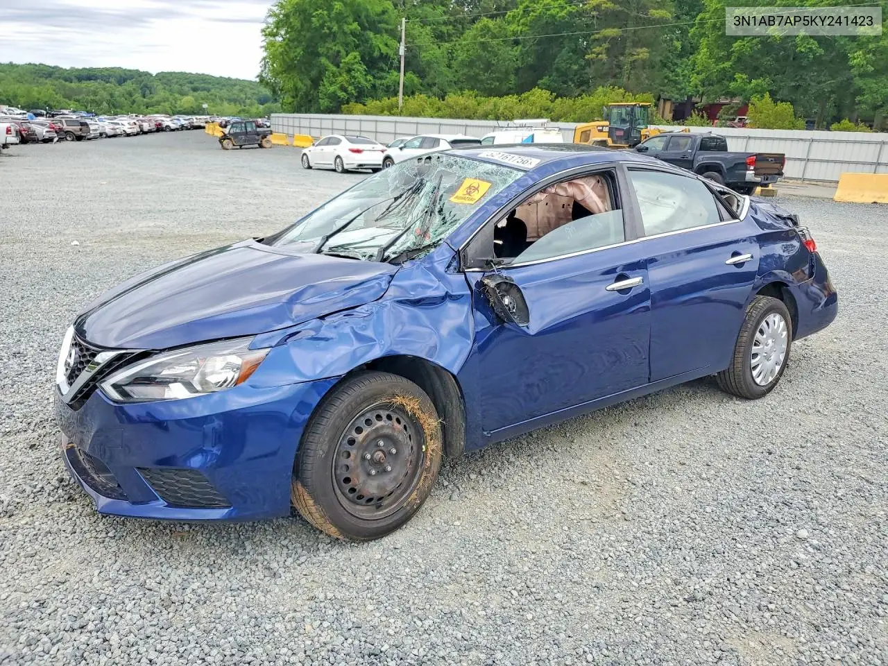 Nissan Sentra (B17)