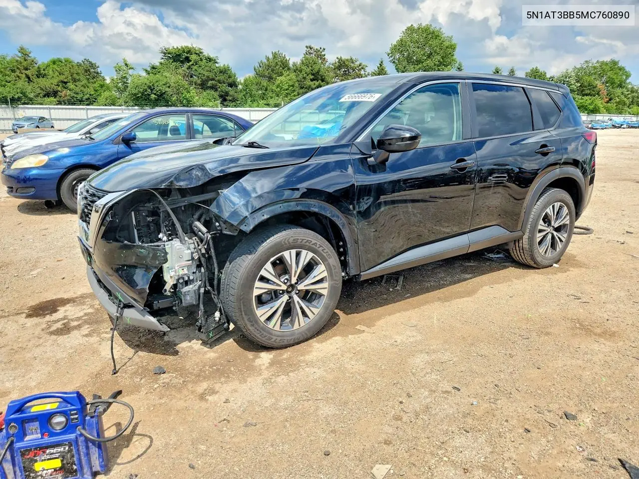 Nissan Rogue (II)