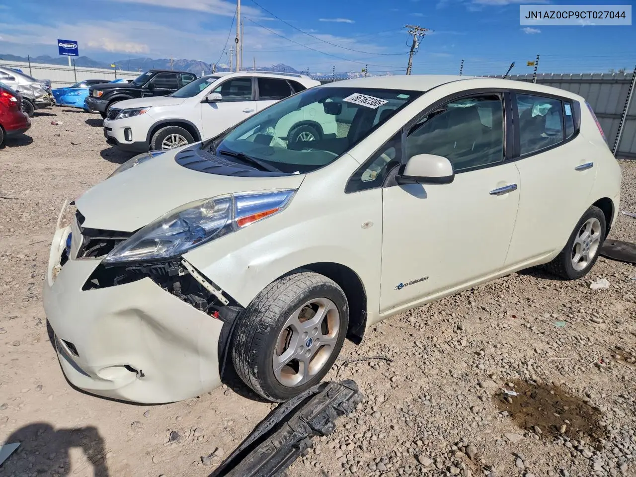 Nissan Leaf (ZE0)