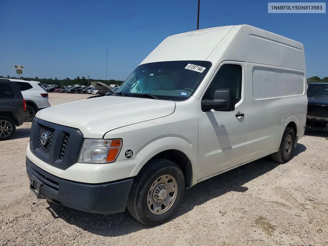 Nissan NV