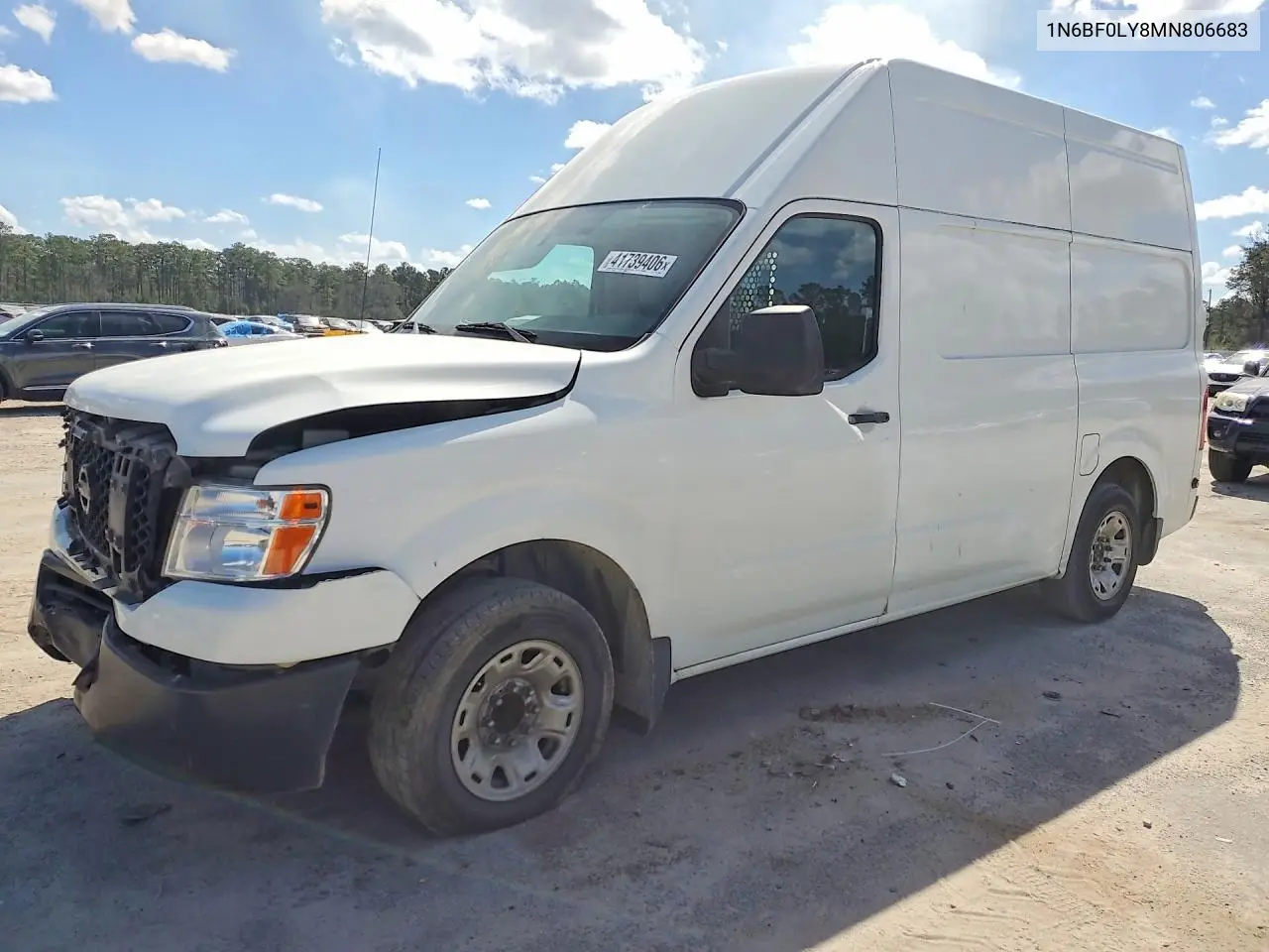 Nissan NV