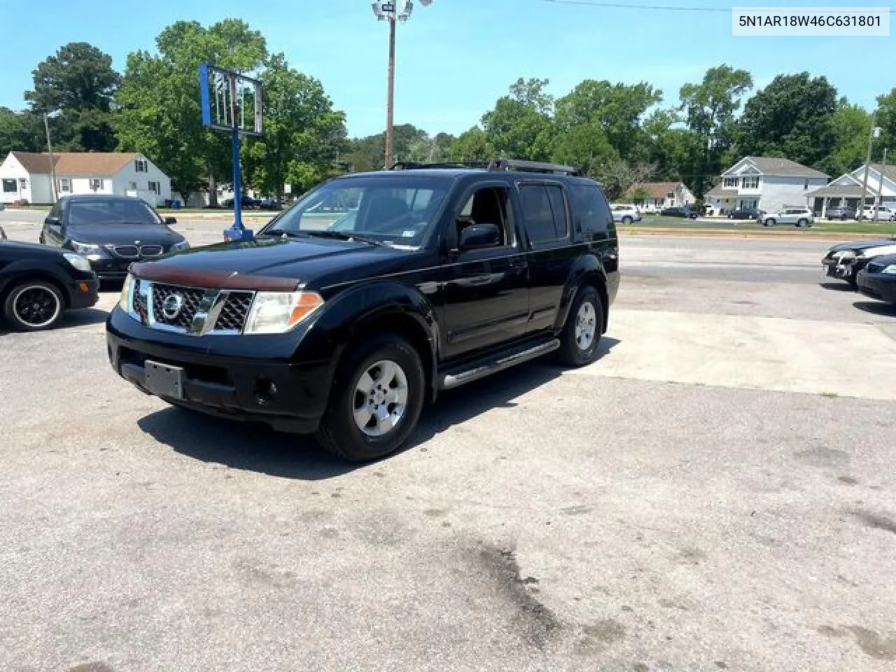 Nissan Pathfinder (III)