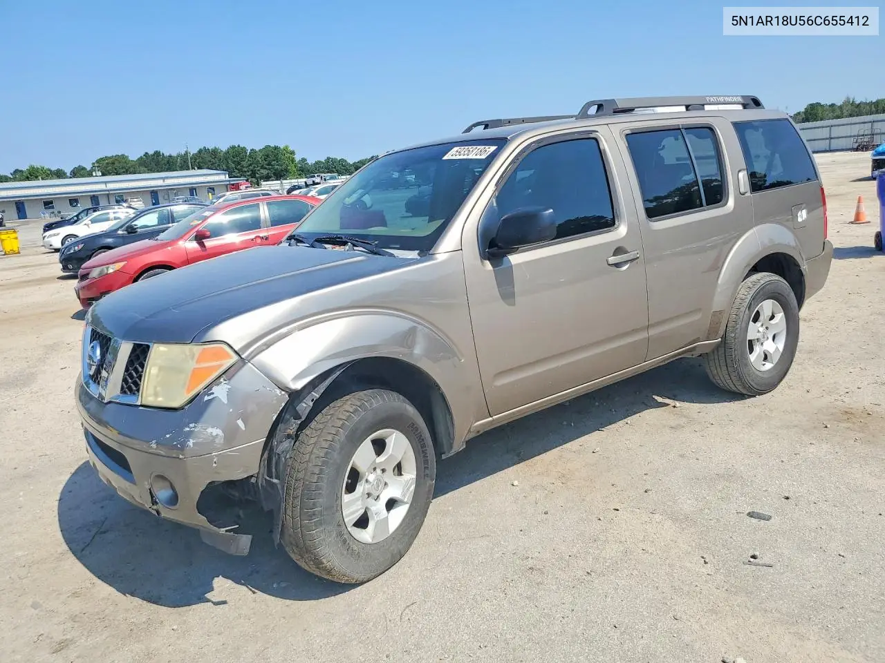 Nissan Pathfinder (III)