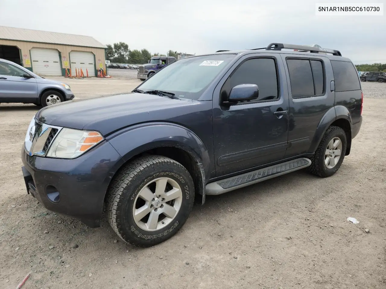 Nissan Pathfinder (III)