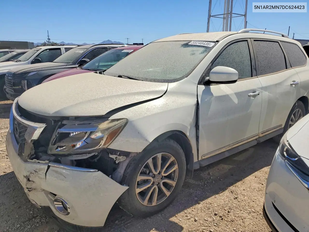 Nissan Pathfinder (III)