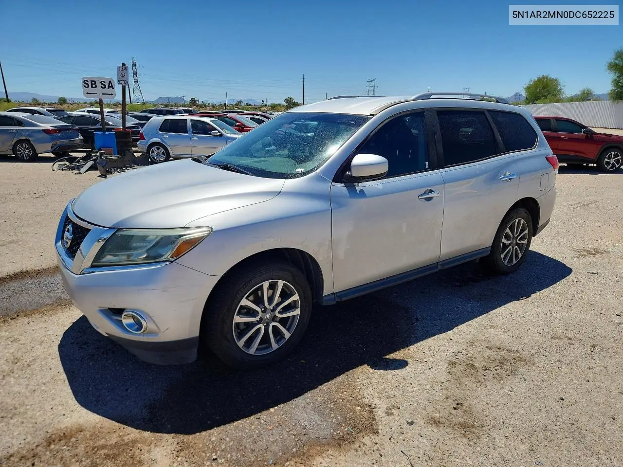 Nissan Pathfinder (III)