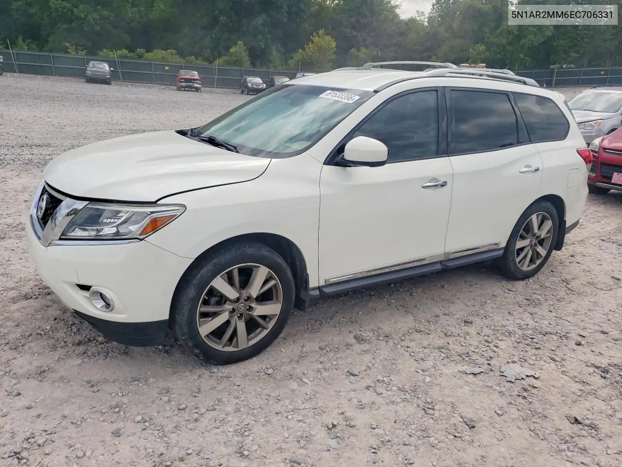 Nissan Pathfinder (III)