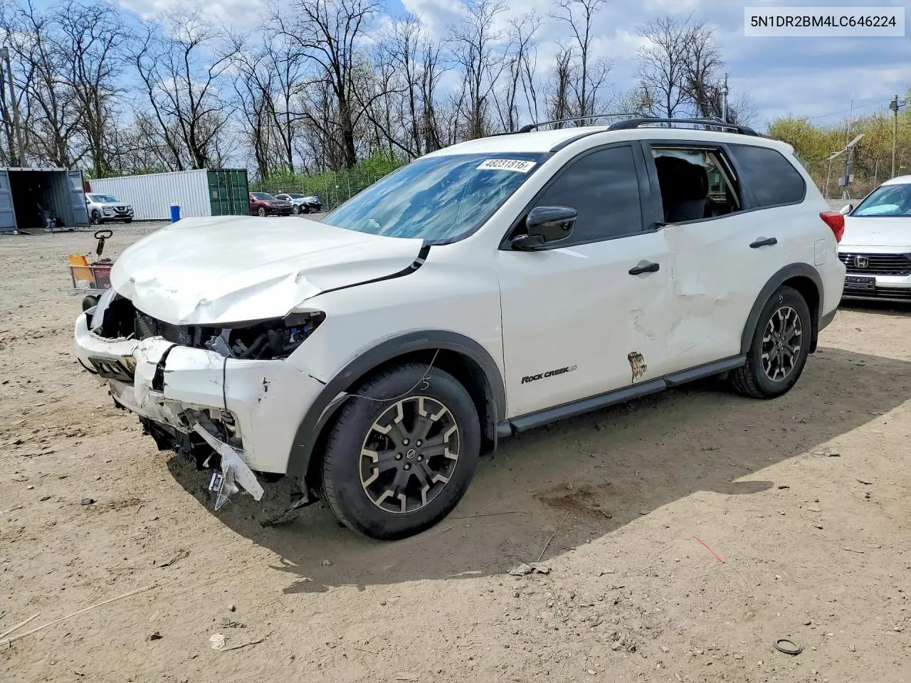 Nissan Pathfinder (IV)