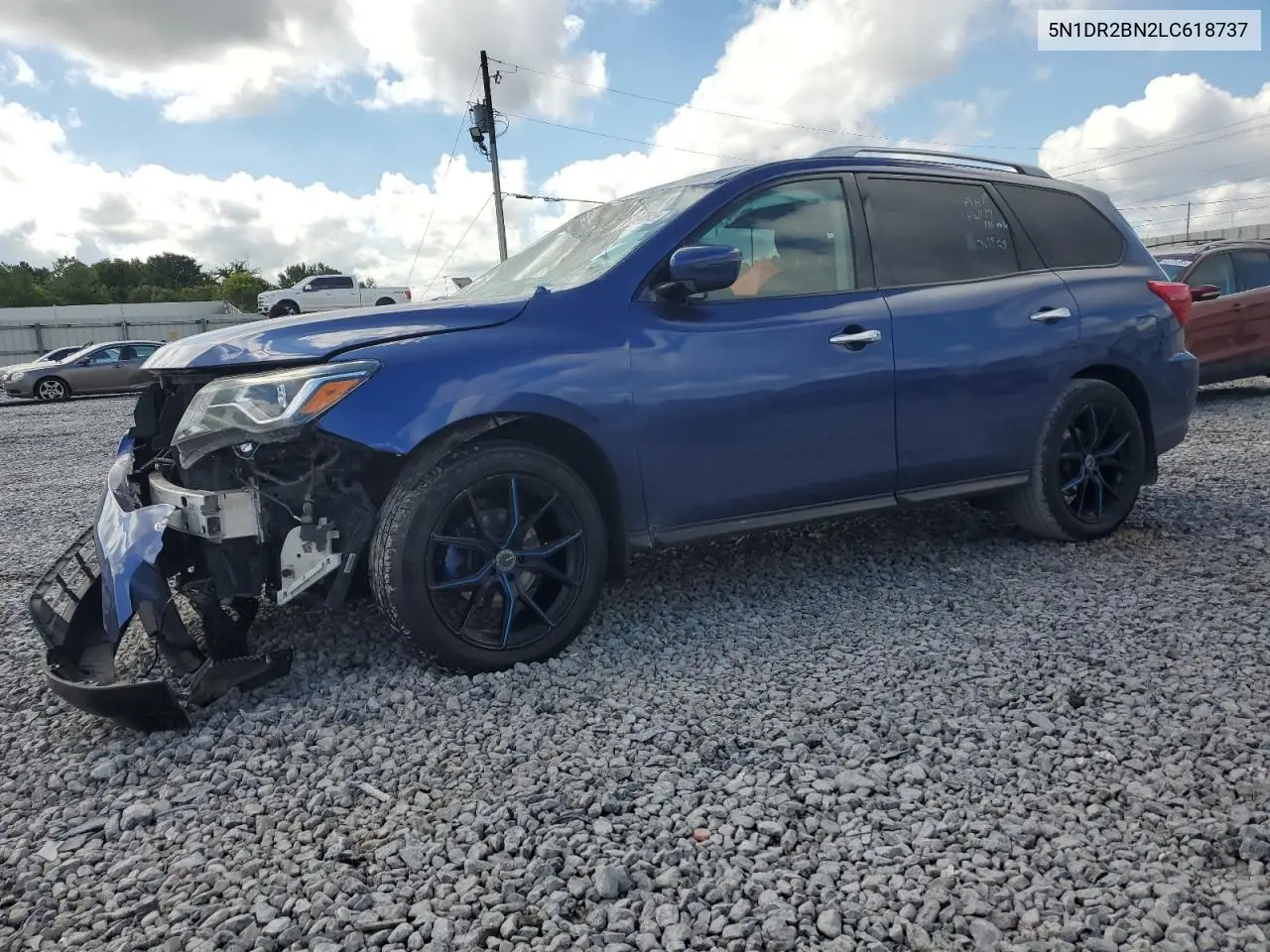 Nissan Pathfinder (IV)