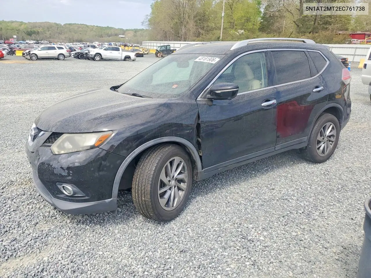 Nissan Rogue (II)