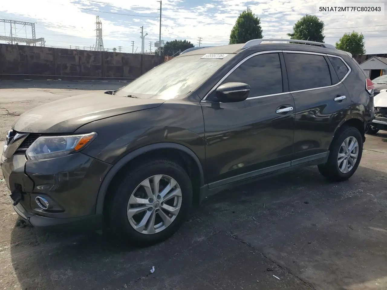 Nissan Rogue (II)