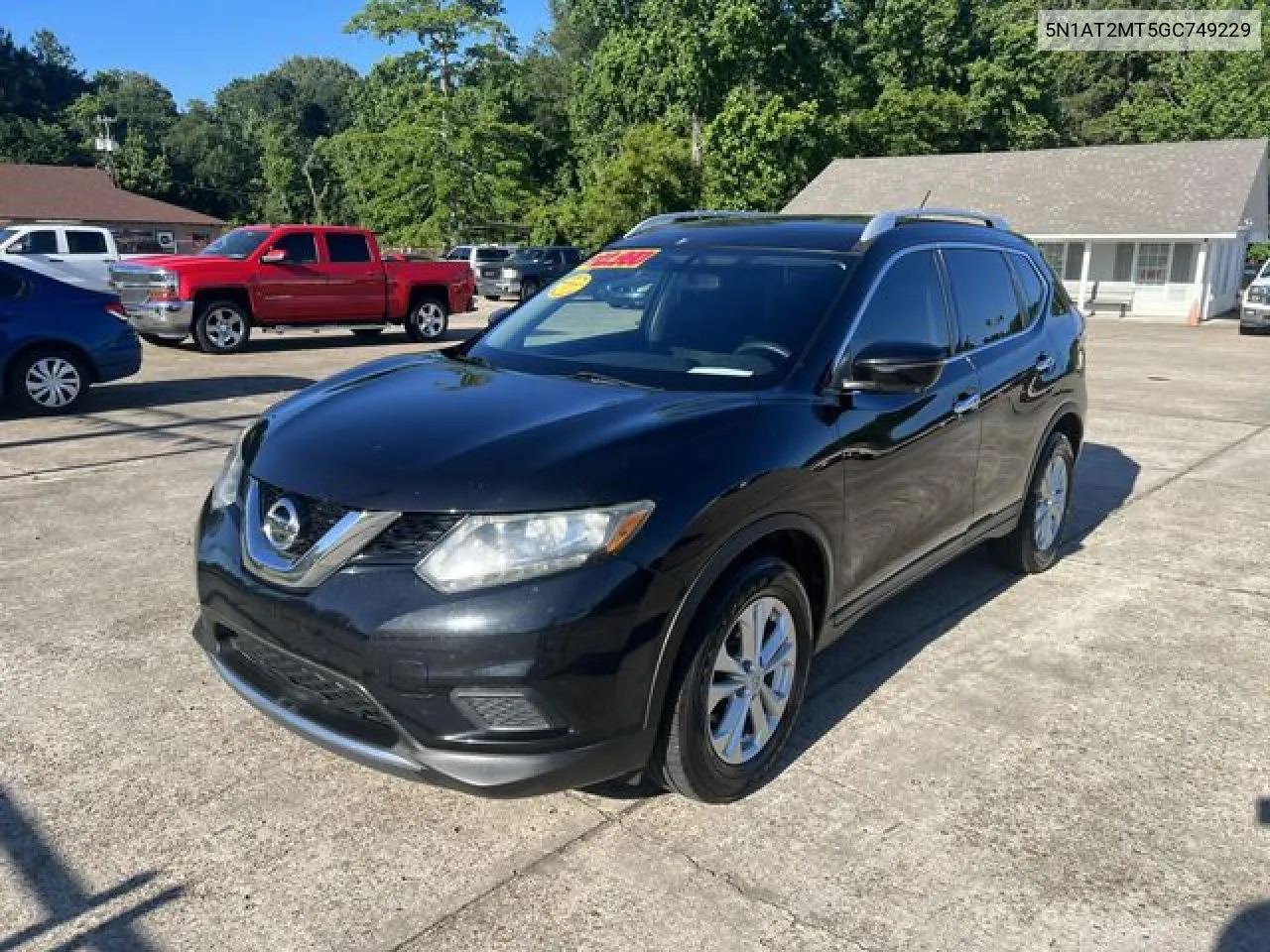 Nissan Rogue (II)