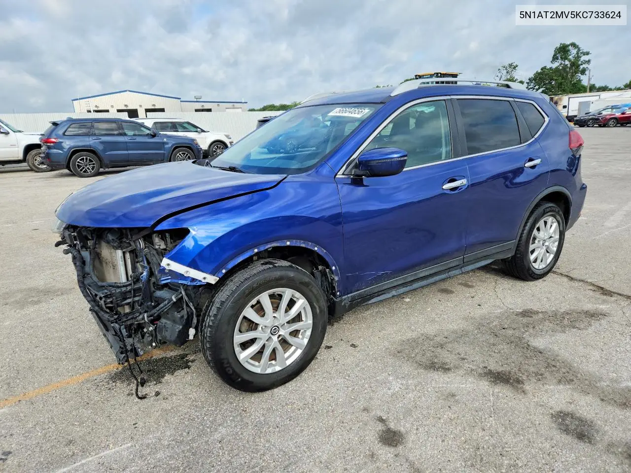 Nissan Rogue (II)