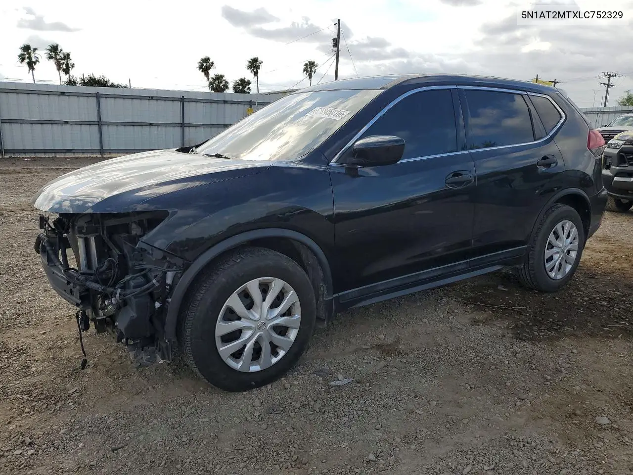 Nissan Rogue (II)