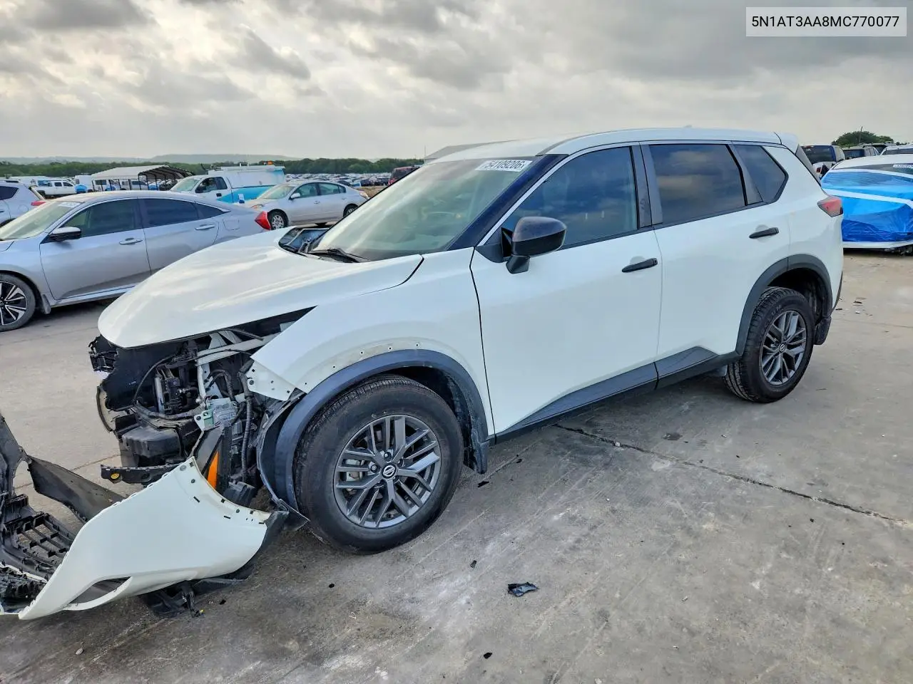Nissan Rogue (II)