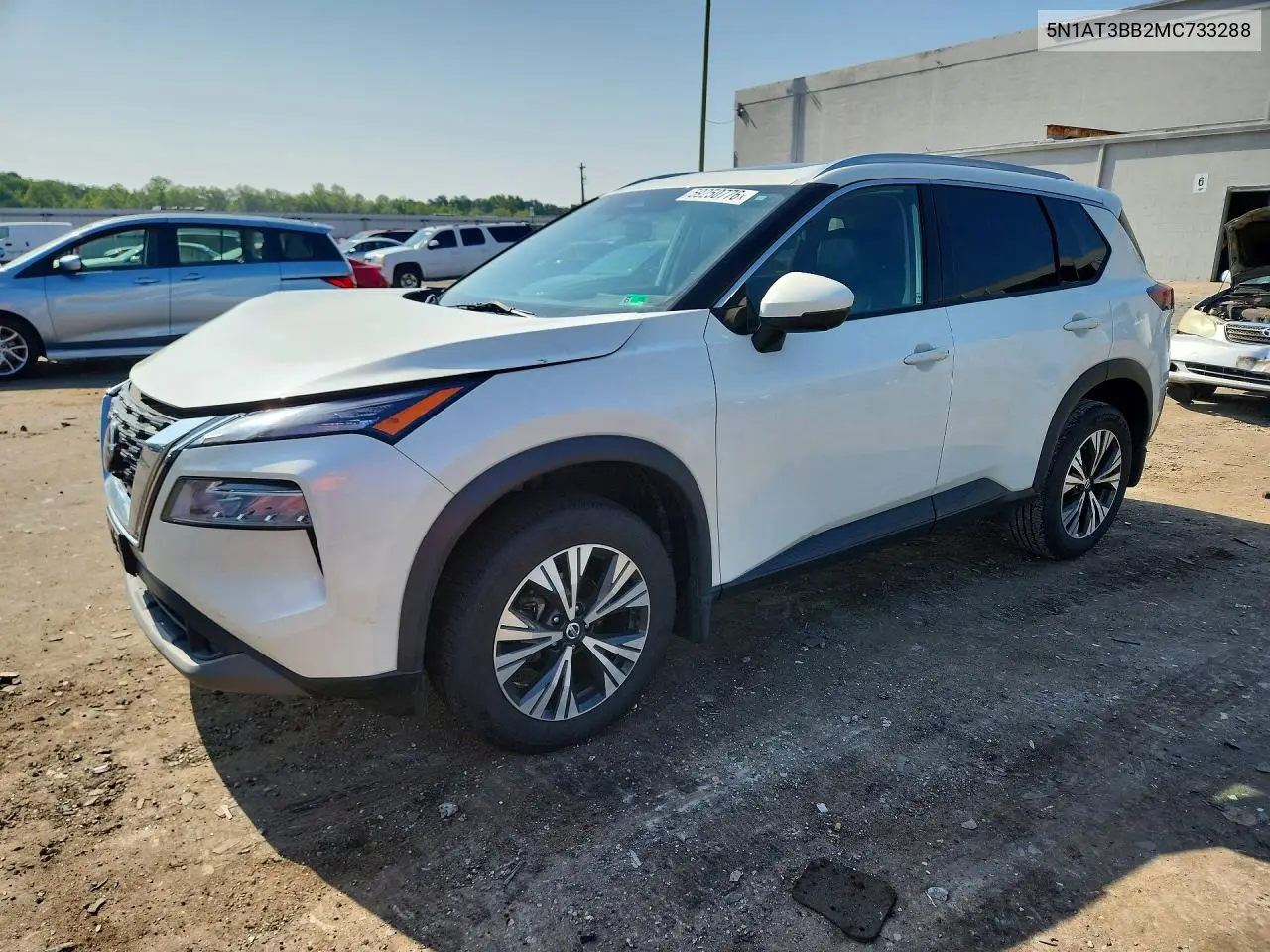 Nissan Rogue (II)
