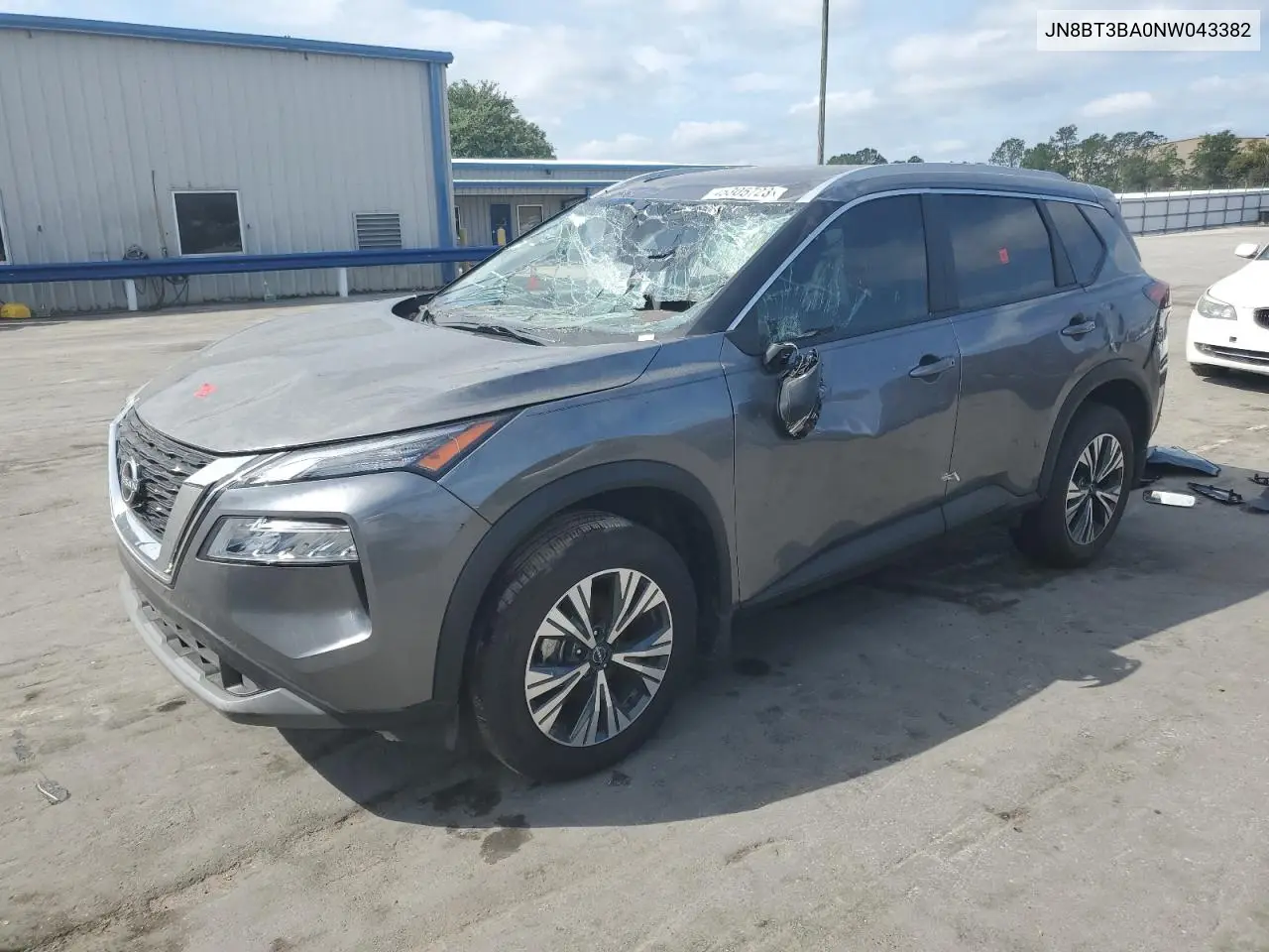 Nissan Rogue (III)