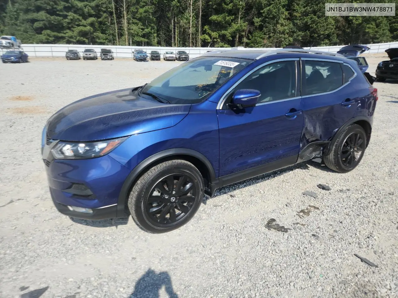 Nissan Rogue (III)