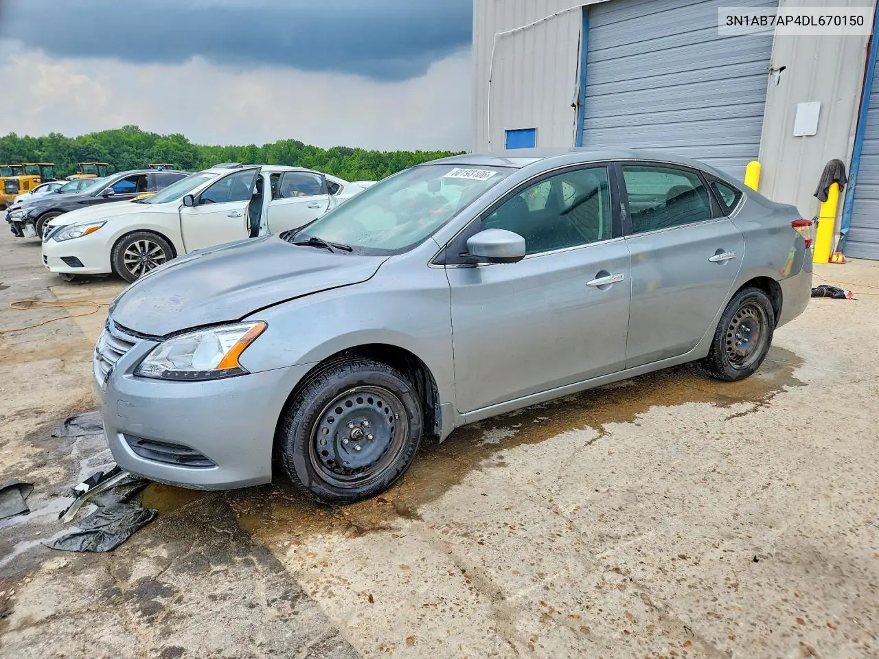 Nissan Sentra (B17)