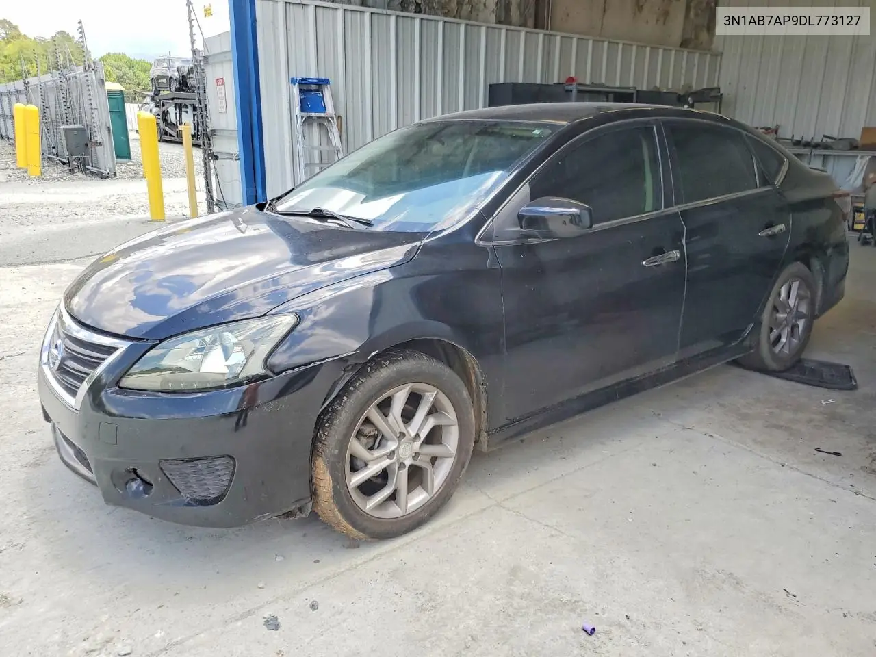 Nissan Sentra (B17)