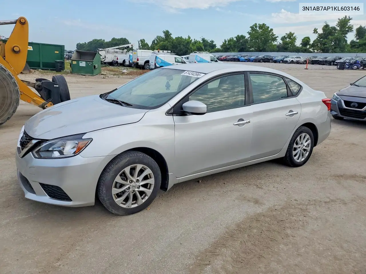Nissan Sentra (B17)
