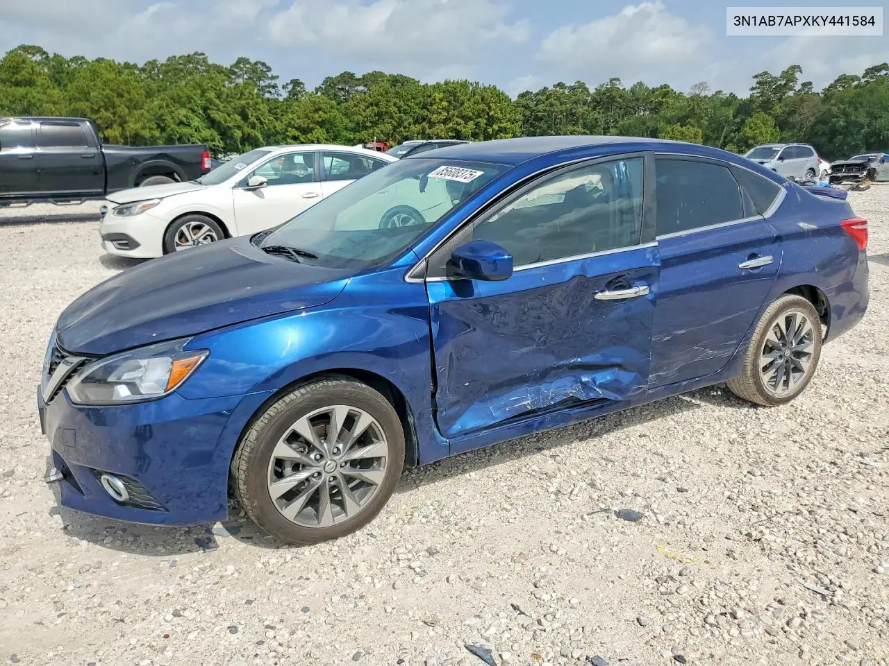 Nissan Sentra (B17)