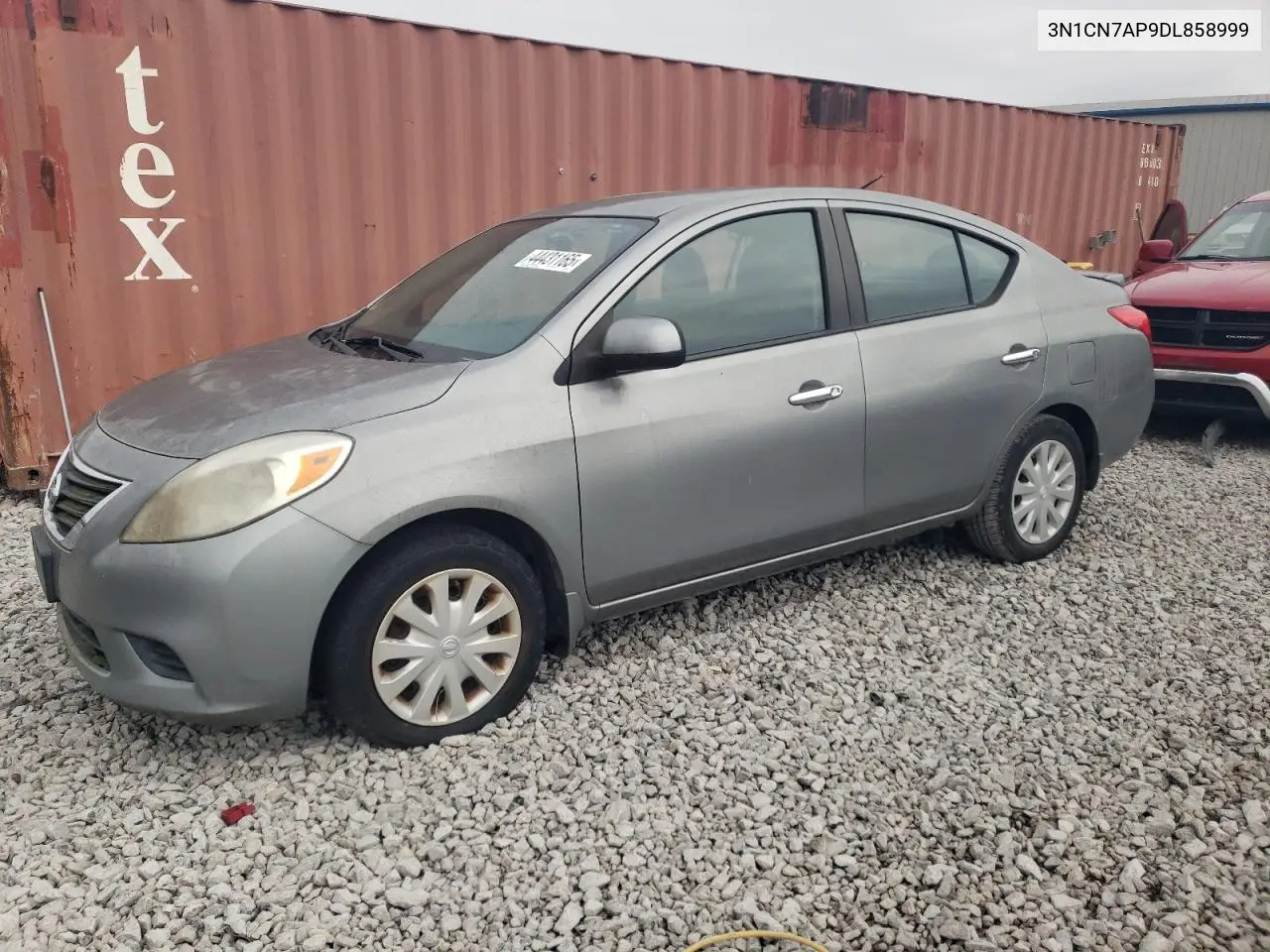 Nissan Versa (I)