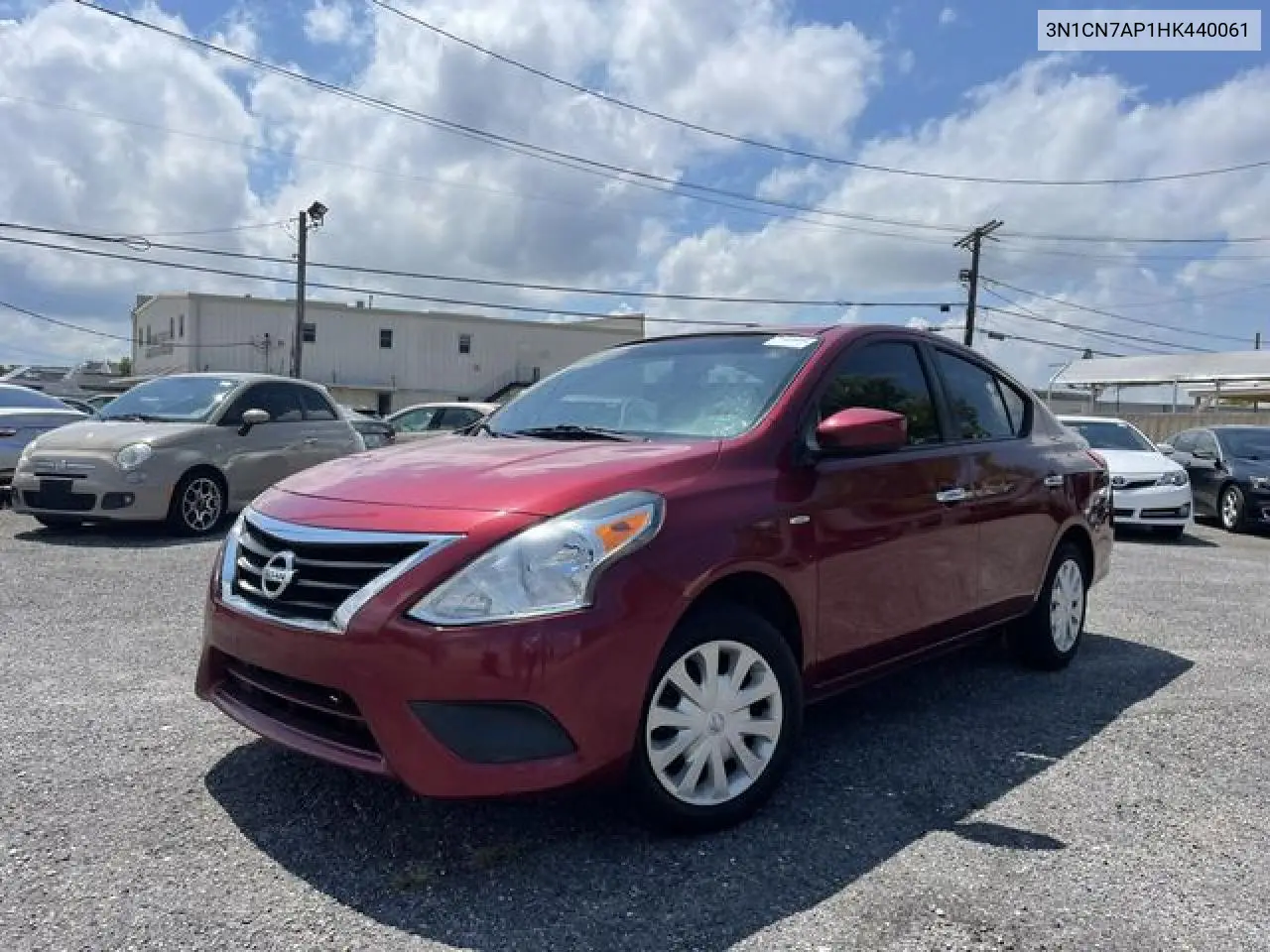 Nissan Versa (II)
