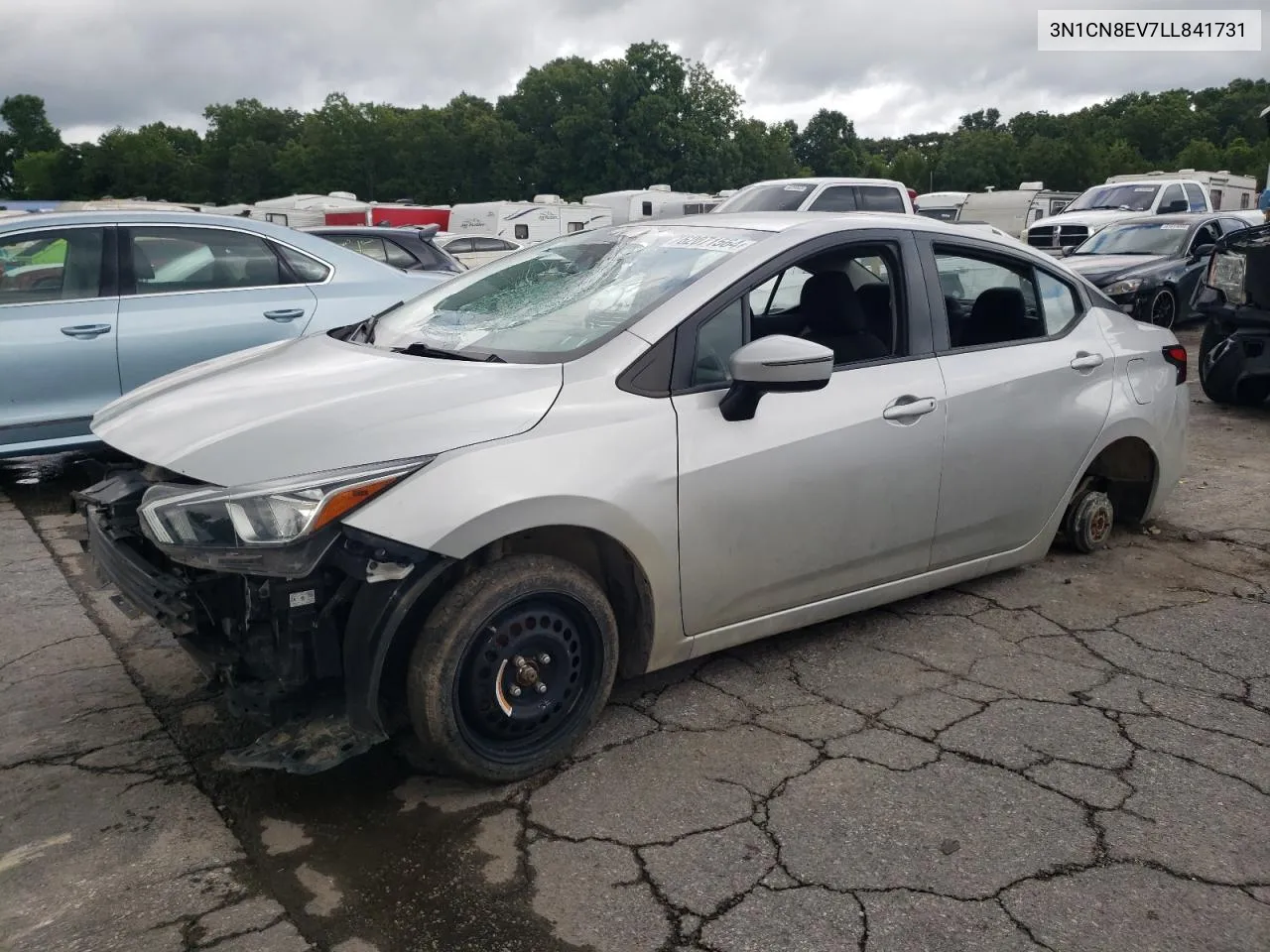 Nissan Versa (II)
