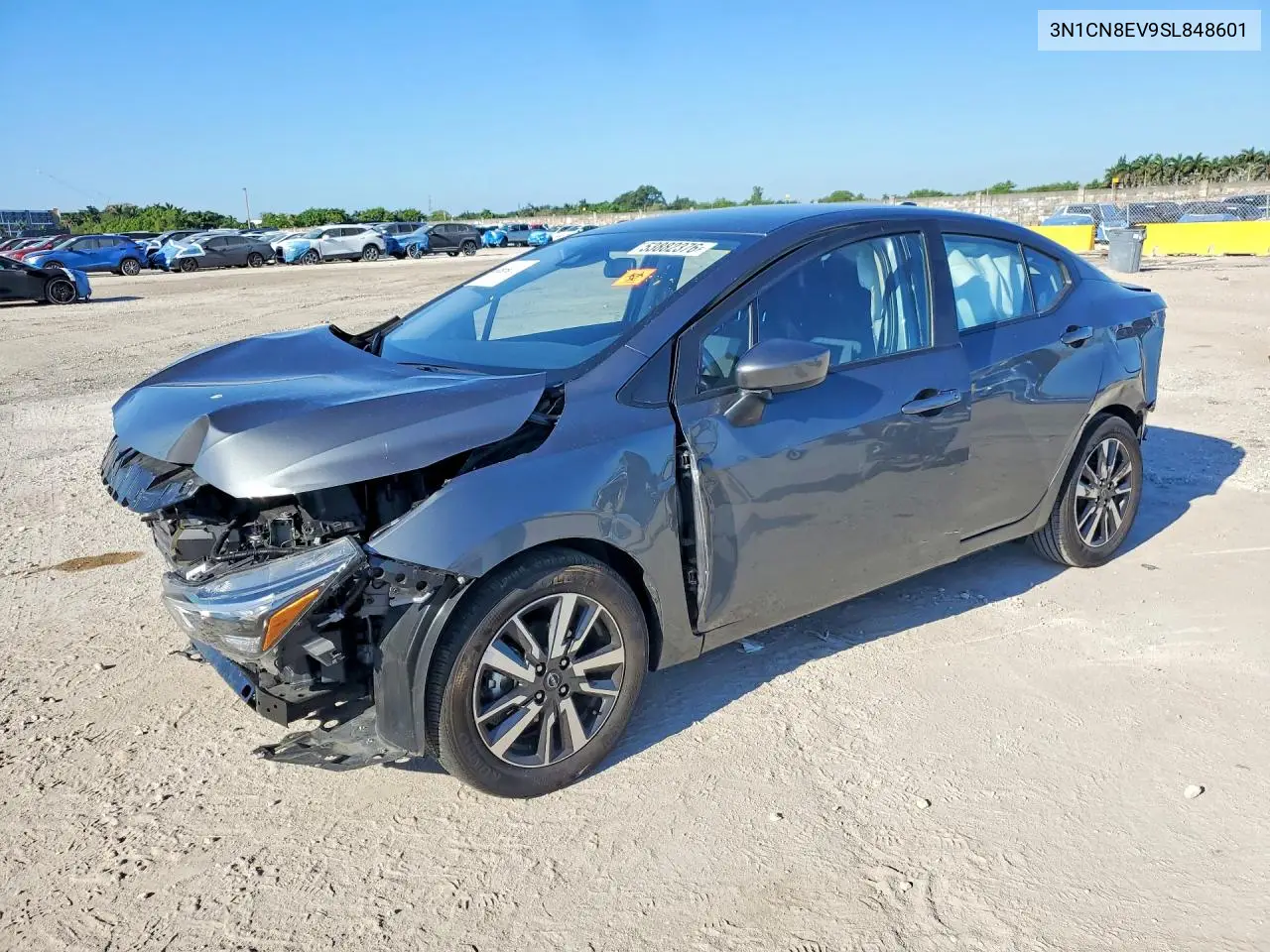 Nissan Versa