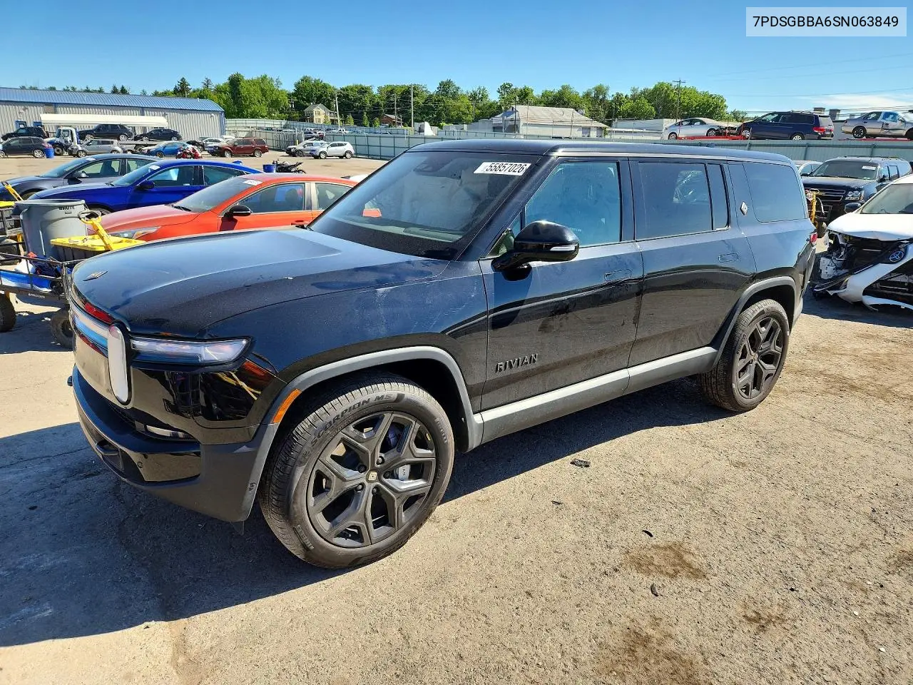 Rivian R1S