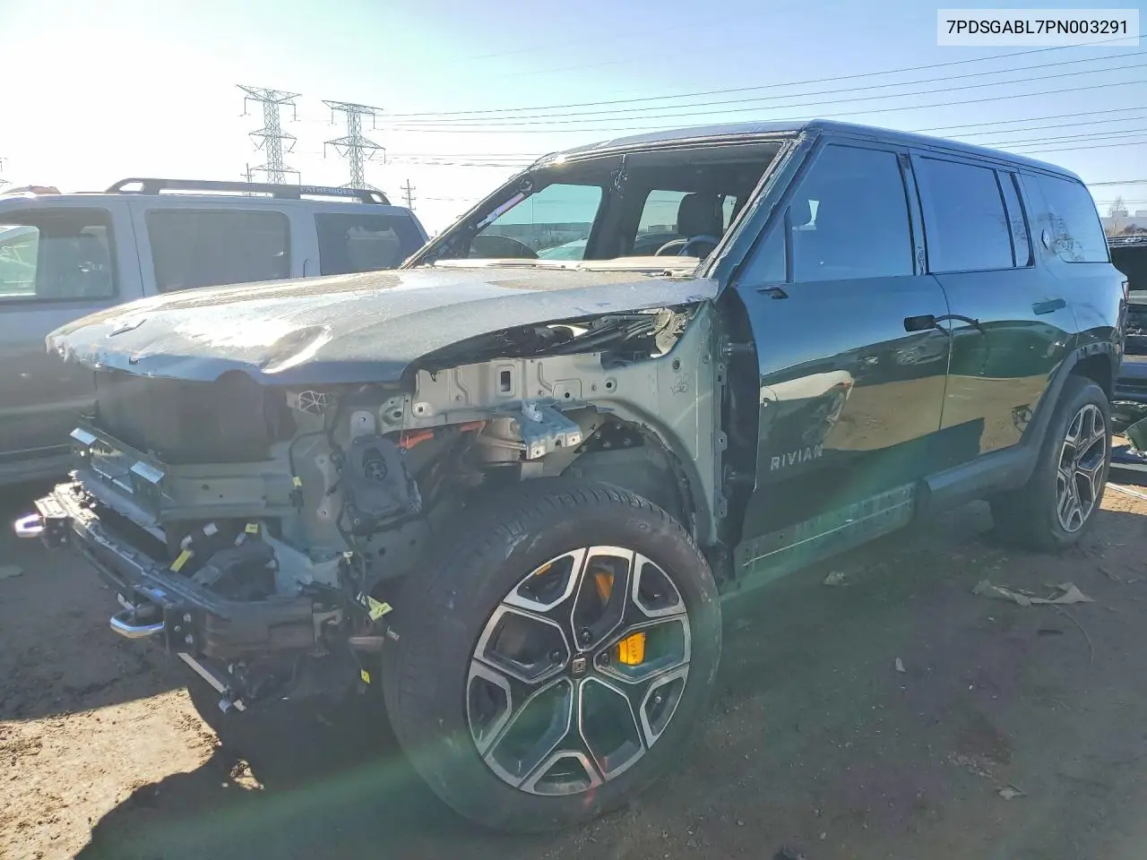 Rivian R1S