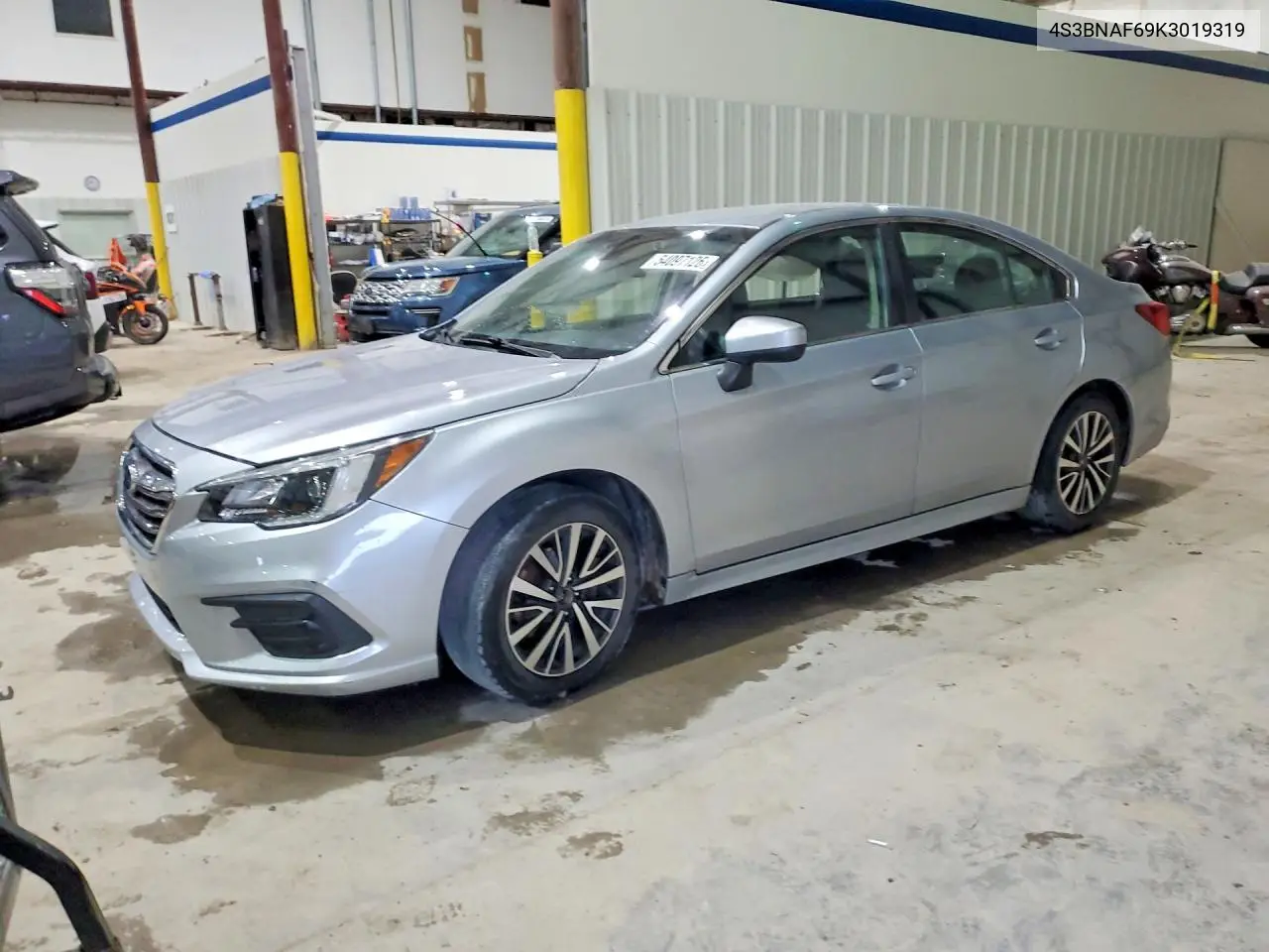 Subaru Legacy (VI)
