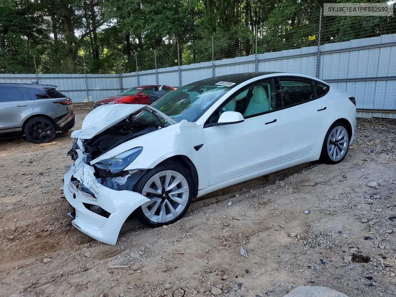 Tesla Model 3 (I)