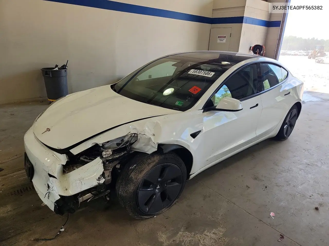 Tesla Model 3 (I)