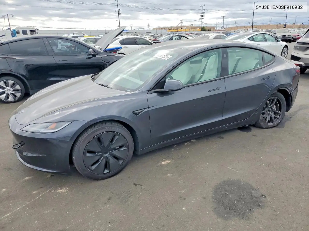 Tesla Model 3 (I)