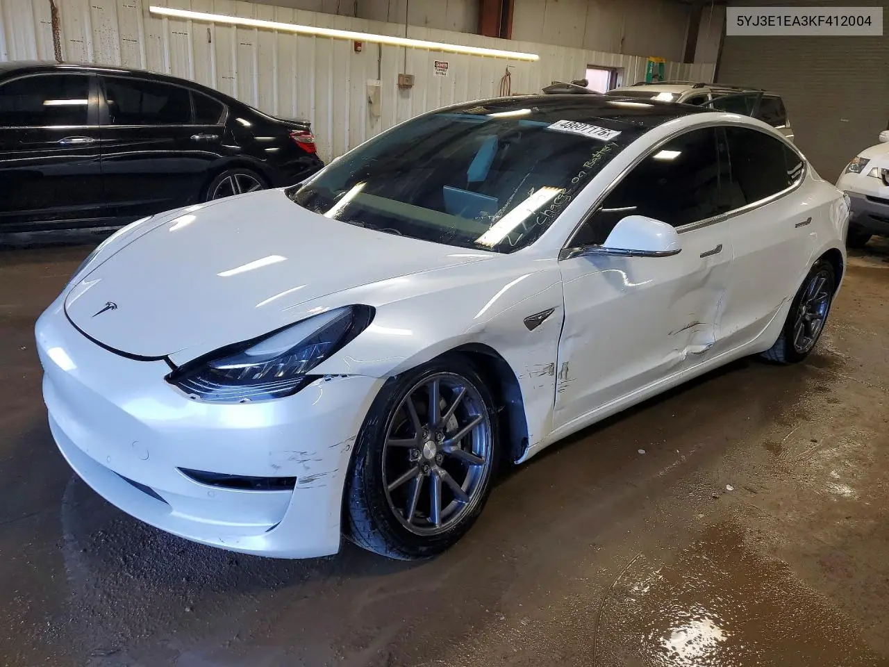 Tesla Model 3 (I)