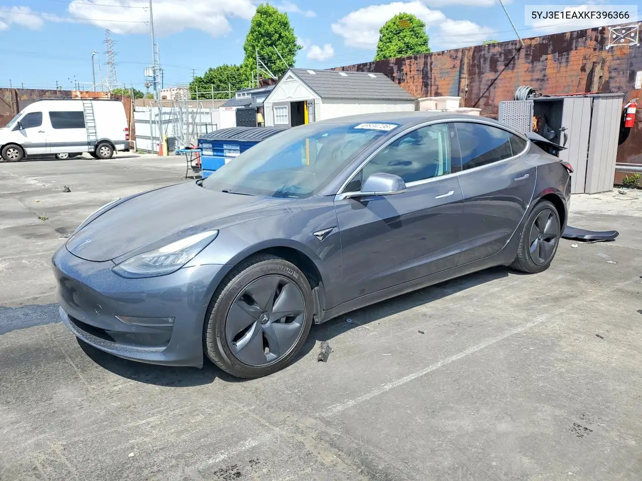 Tesla Model 3 (I)