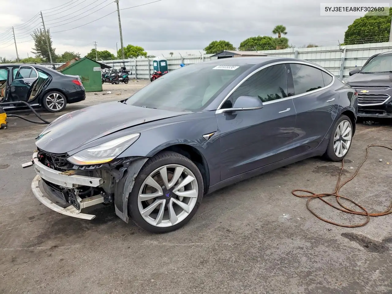 Tesla Model 3 (I)